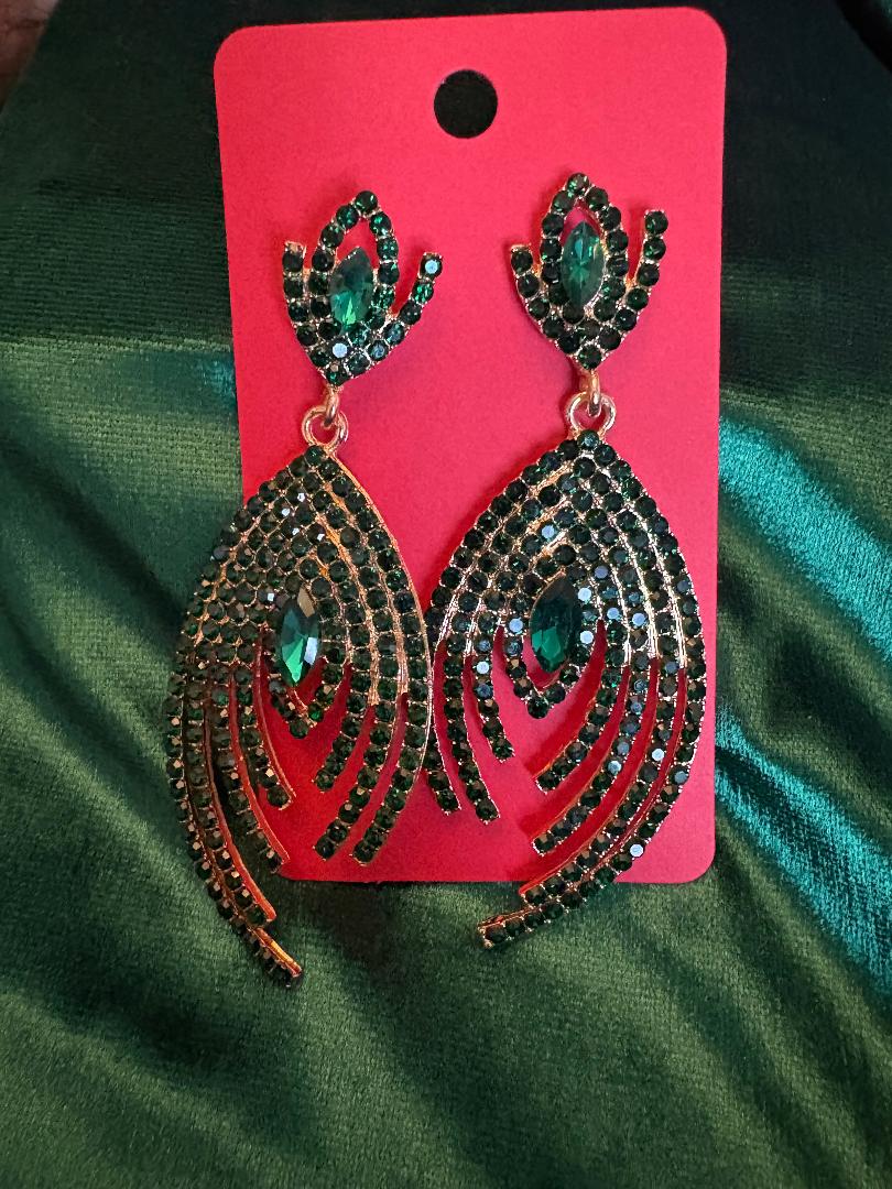Emerald Green Drop Earrings