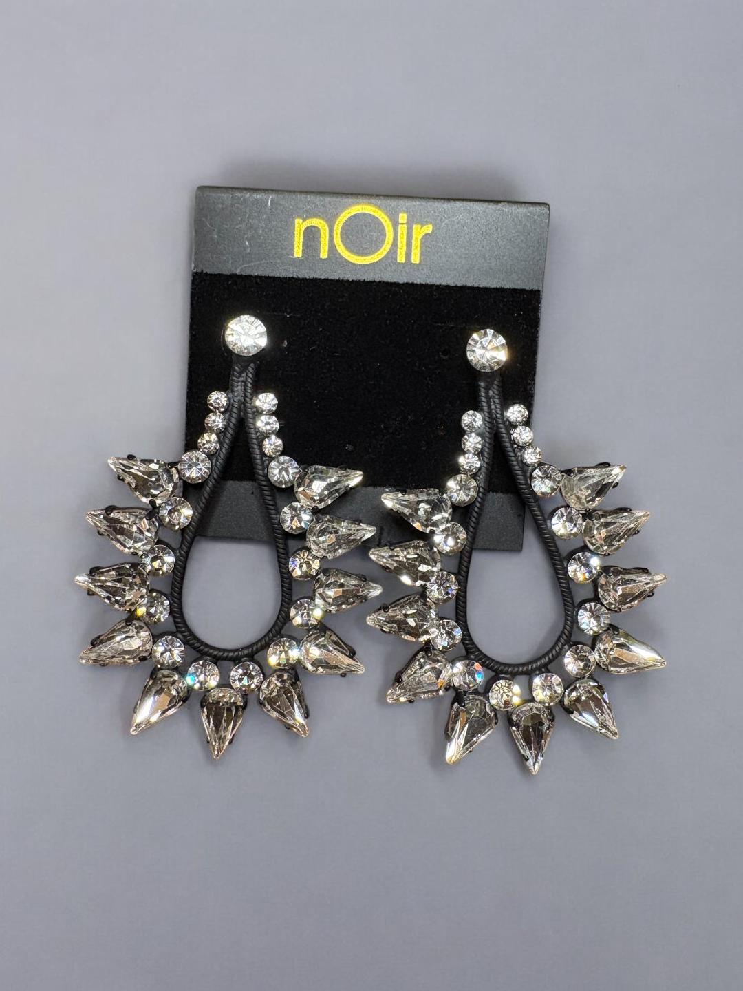nOir Jewelry-Chandelier Earrings