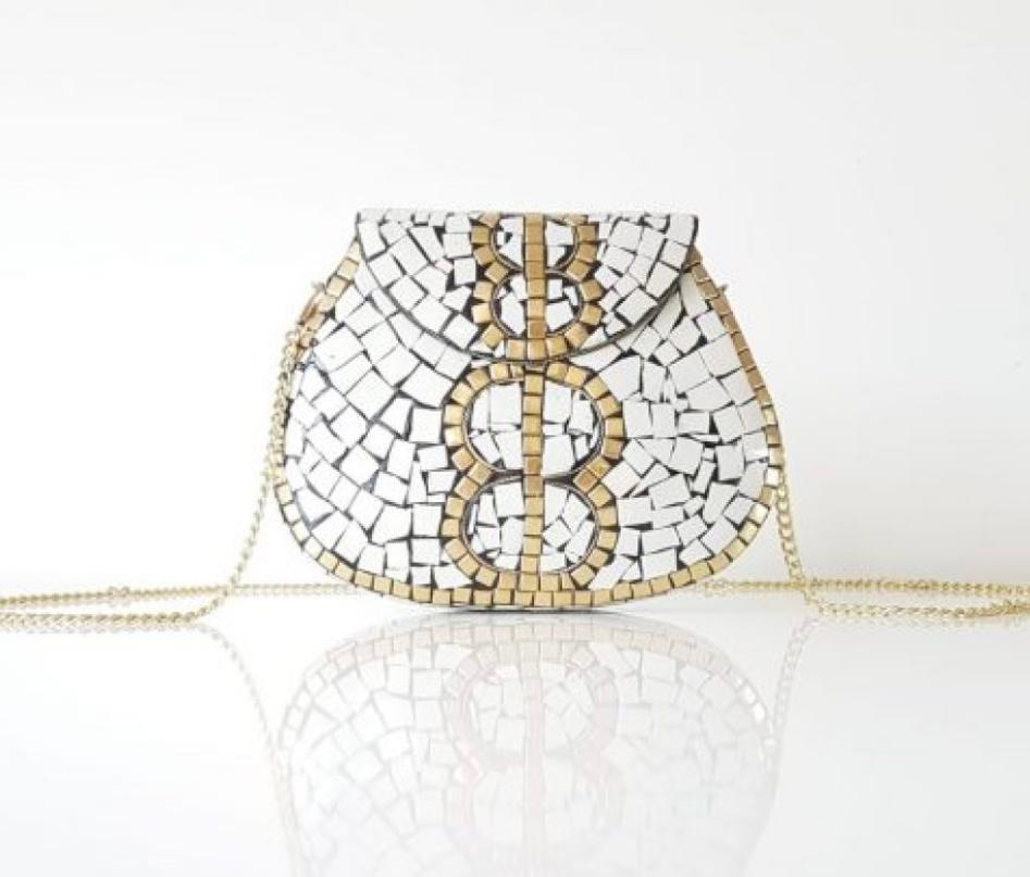 Ramla White & Gold Porte-Moi Handmade Purse